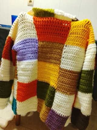 Chaqueta tejida a mano patchwork