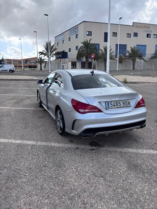 Mercedes-Benz Clase CLA 220d AMG line