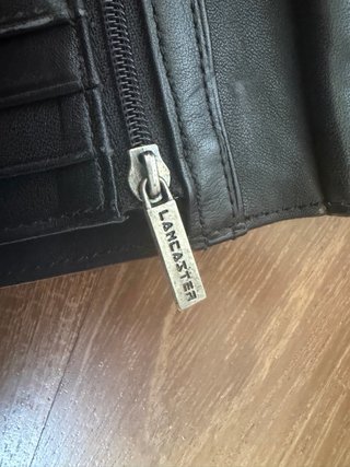 Cartera Lancaster Negra