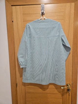 Bata colegio rayas verdes talla 12