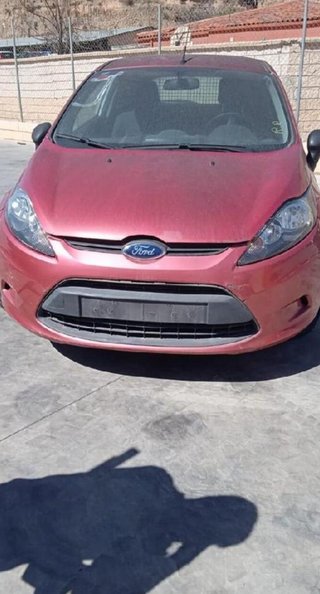 Luz interior 8a6a13776ca ford fiesta 1.4 63435