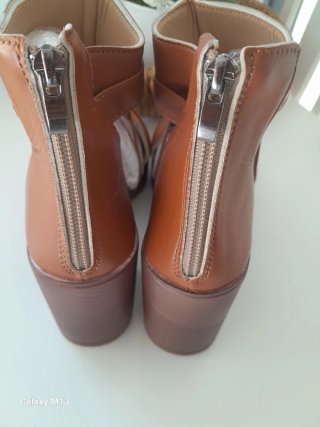 Sandalias Camel Talla 38