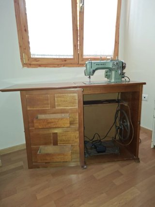 Máquina de coser Refrey 430 Automática
