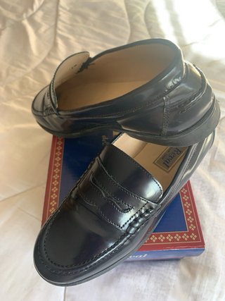 Zapatos de niño Reval de color azul marino oscuro