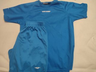 Conjunto deportivo Team Quest azul