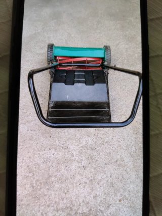 Cortacésped Bosch AHM 38 G