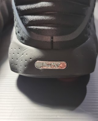Nike Mind 002 Preto Laranja