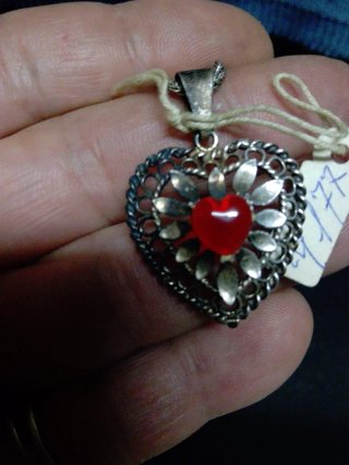 Colgante Corazón Plata Antigua Rojo