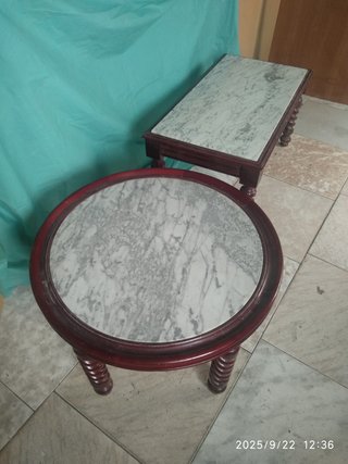Juego 2 mesas auxiliares mármol y madera