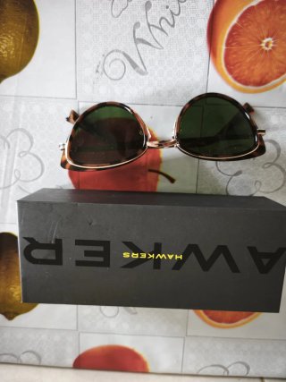 Gafas de sol Hawkers marrones y verdes