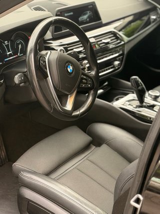 BMW 530E Serie 5