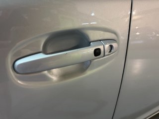 Toyota Prius Toyota Prius 1.5 VVT-i SOL HSD