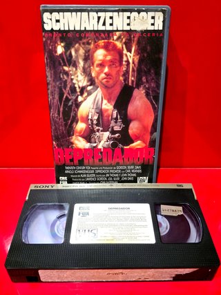 VHS Depredador (Predator) Arnold Schwarzenegger