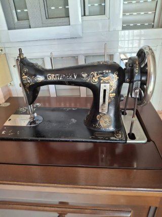 Mueble Singer Máquina de Coser Antigua