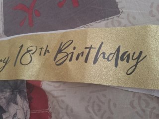 Banda y corona 18 Cumpleaños Dorada