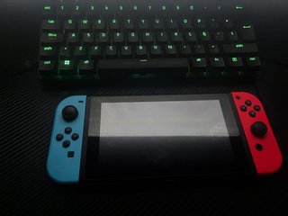 Nintendo Switch Azul y Rojo