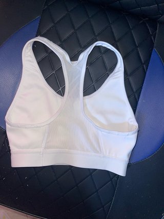 Top deportivo Adidas blanco