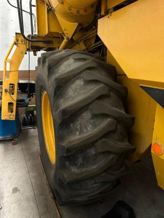 New Holland TX66 Cosechadora
