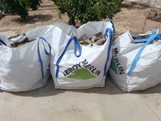 Leña de palets para chimenea.