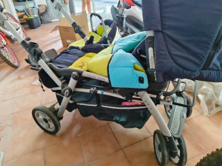 Carrito gemelar bebé