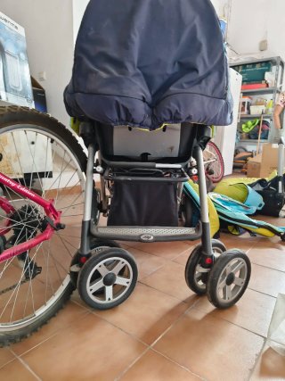 Carrito gemelar bebé