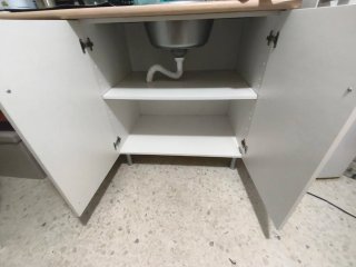 Mueble base cocina blanco y madera