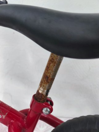 Bici sin pedales roja Chicco