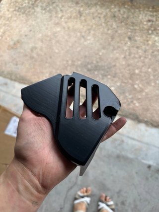 Cubierta piñón ataque Suzuki DRZ 400