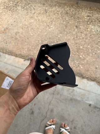 Cubierta piñón ataque Suzuki DRZ 400