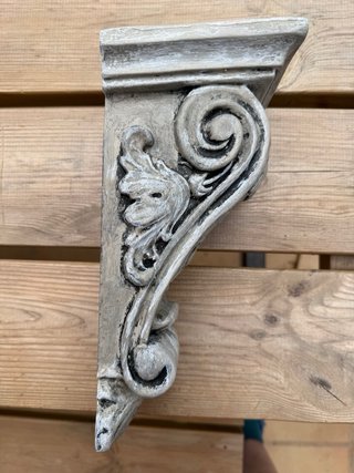 Mensola decorativa in resina