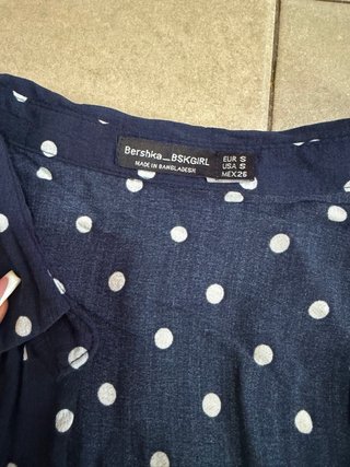 Blusa marrón lunares blancos