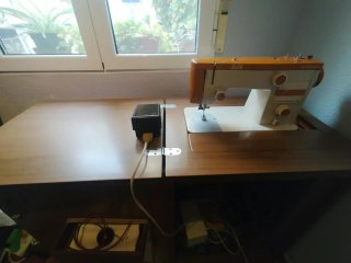 Máquina de coser Alfa Superautomatica