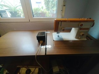 Máquina de coser Alfa Superautomatica