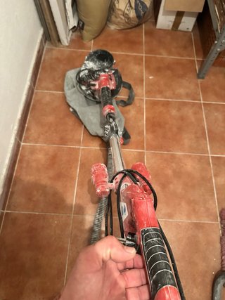 Lijadora de pared con aspiración