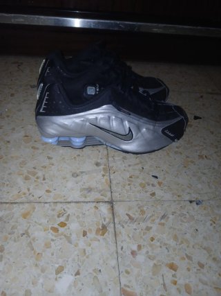 Nike Shox R4 Gris y Azul
