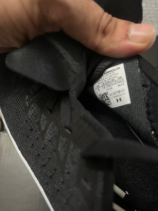 Under Armour UA Flow Velociti 4 Talla 39