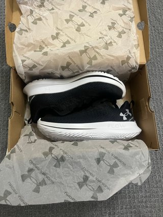 Under Armour UA Flow Velociti 4 Talla 39