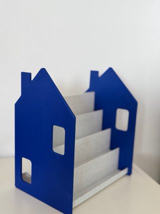 Expositor de libros casa en todos los colores