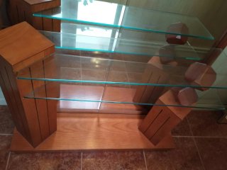 Mueble recibidor madera maciza y cristal