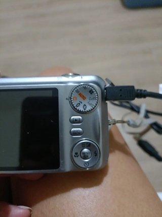 Cámara Fujifilm FinePix JZ300 Plata