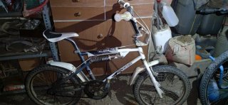 Bicicleta BMX Panther con suspensión