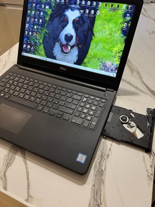 Portátil Dell Inspiron 15 Intel i5 SSD