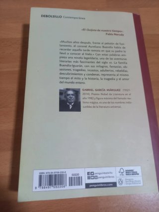 LIBRO - CIEN AÑOS DE SOLEDAD -