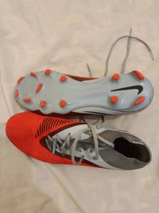 Botas de fútbol Nike Phantom GX