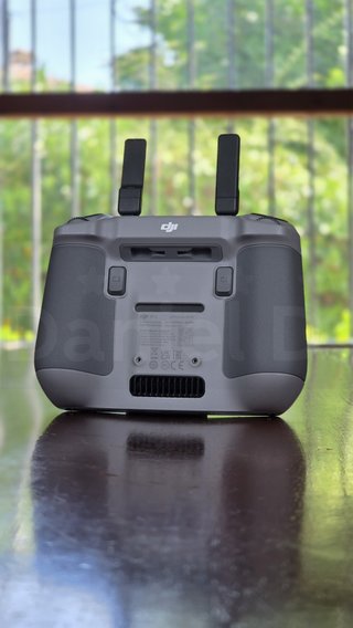 COMO NUEVO Dron DJI Mini 4 Pro Fly More Combo