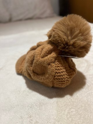 Gorro de invierno con pompón