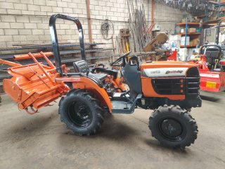 Mini tractor Kubota GB13 con rotavator