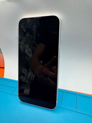 iPhone 13 128 GB Blanco – Batería nueva 100 %