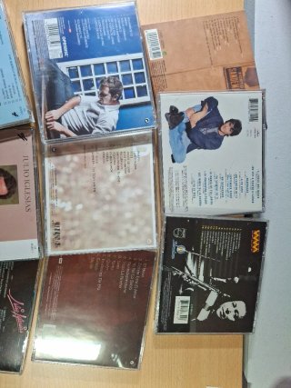 Lote 12 CDs Intérpretes Solistas
