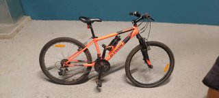 Bicicleta Rockrider 500 y 24" CASI SIN USAR